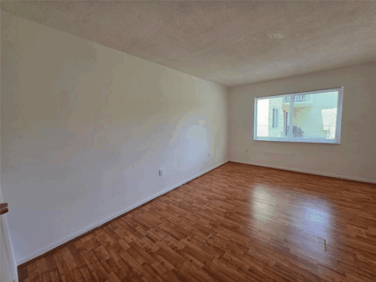 505NW-177th-St-#104-Miami