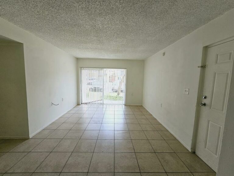 1163Lake-Terry-Dr-#L-West-Palm-Beach