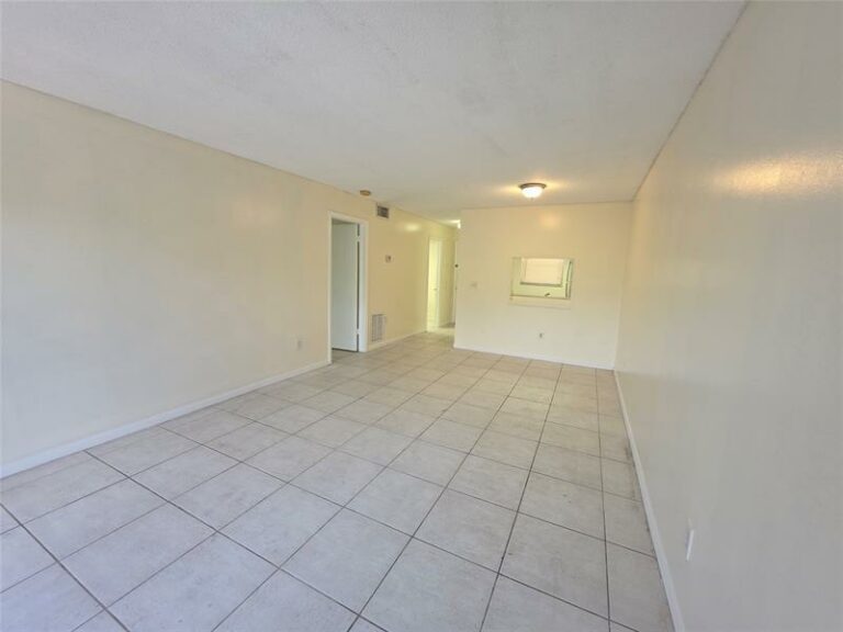 2800NW-56th-Ave-#E302-Lauderhill