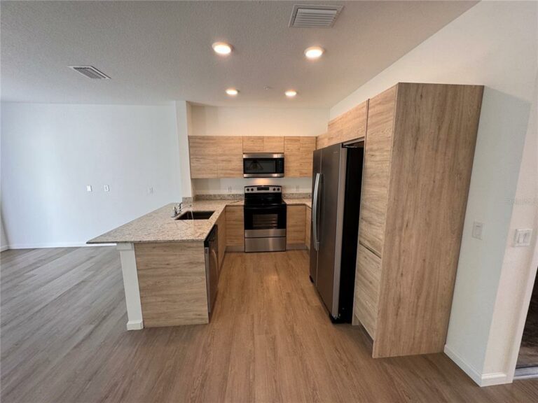 1209-SOUTHSTATION-PLACE-Unit#303-ORLANDO