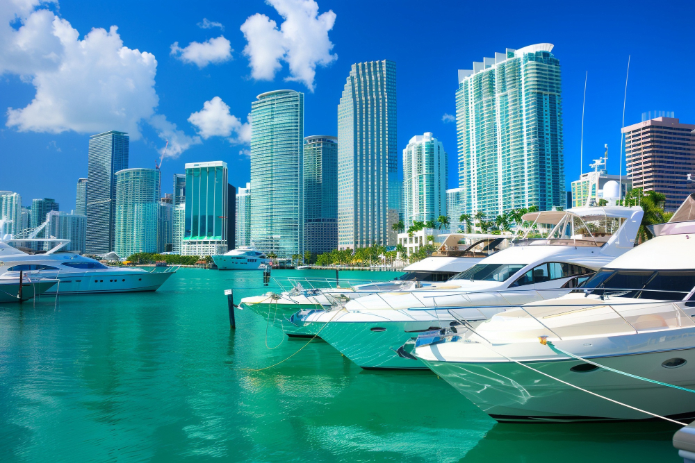 condo Miami vista aerea Brickell 2026 inversion inmobiliaria